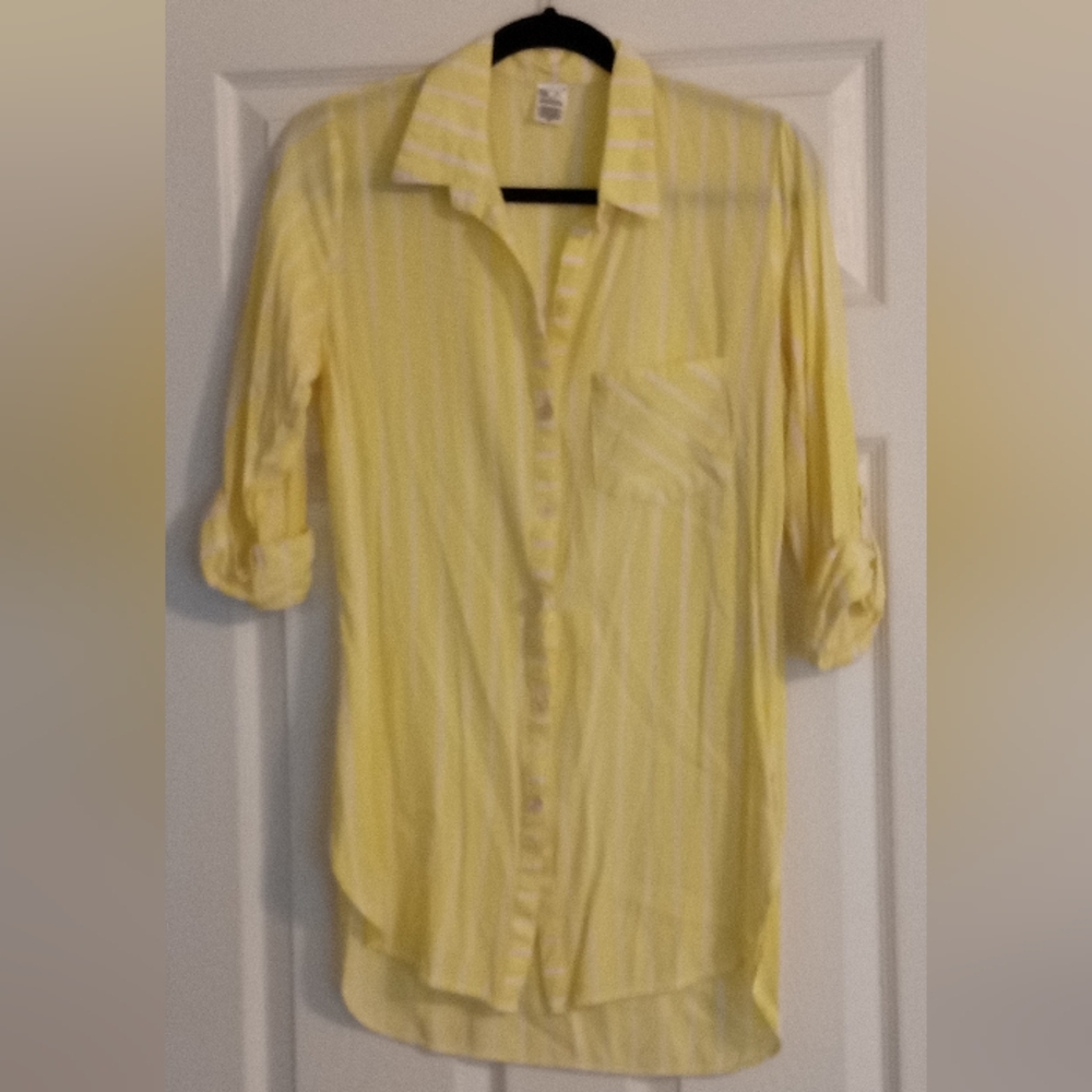 Yellow and white striped Magic shirt size small